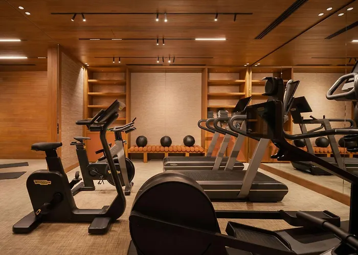 Neuf De Gamme Avec Retour à - Fr-1-830-16 Courchevel