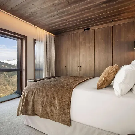 Apartment De Luxe Avec 2 Suites, 6 Couchages, Piscine Interieure, A 1850 - Fr-1-830-16 *